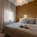 Charming City Get Away With Roof Terrace